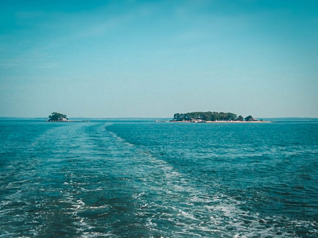 A Weekend or More in Greenwich, CT: 2 - 6 Day Itinerary island beach