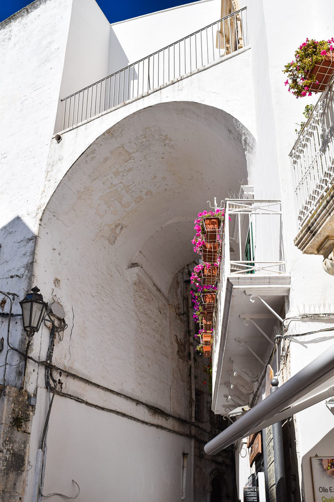Visit Ostuni: The White City in Puglia Visit Ostuni: The White City in Puglia