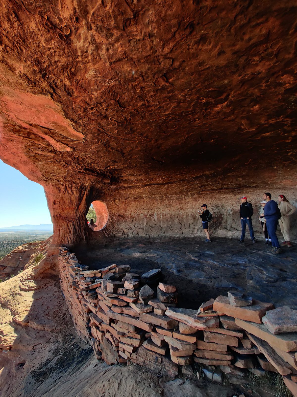 How to Reach Shaman's Cave, Robbers Roost Trail, Sedona atv desert How to Reach Shaman's Cave, Robbers Roost Trail, Sedona atv desert