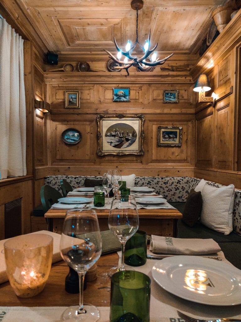 best Restaurants in Megève (On and Off Piste) le relais hôtel mont-blanc megève best Restaurants in Megève (On and Off Piste) le relais hôtel mont-blanc megève