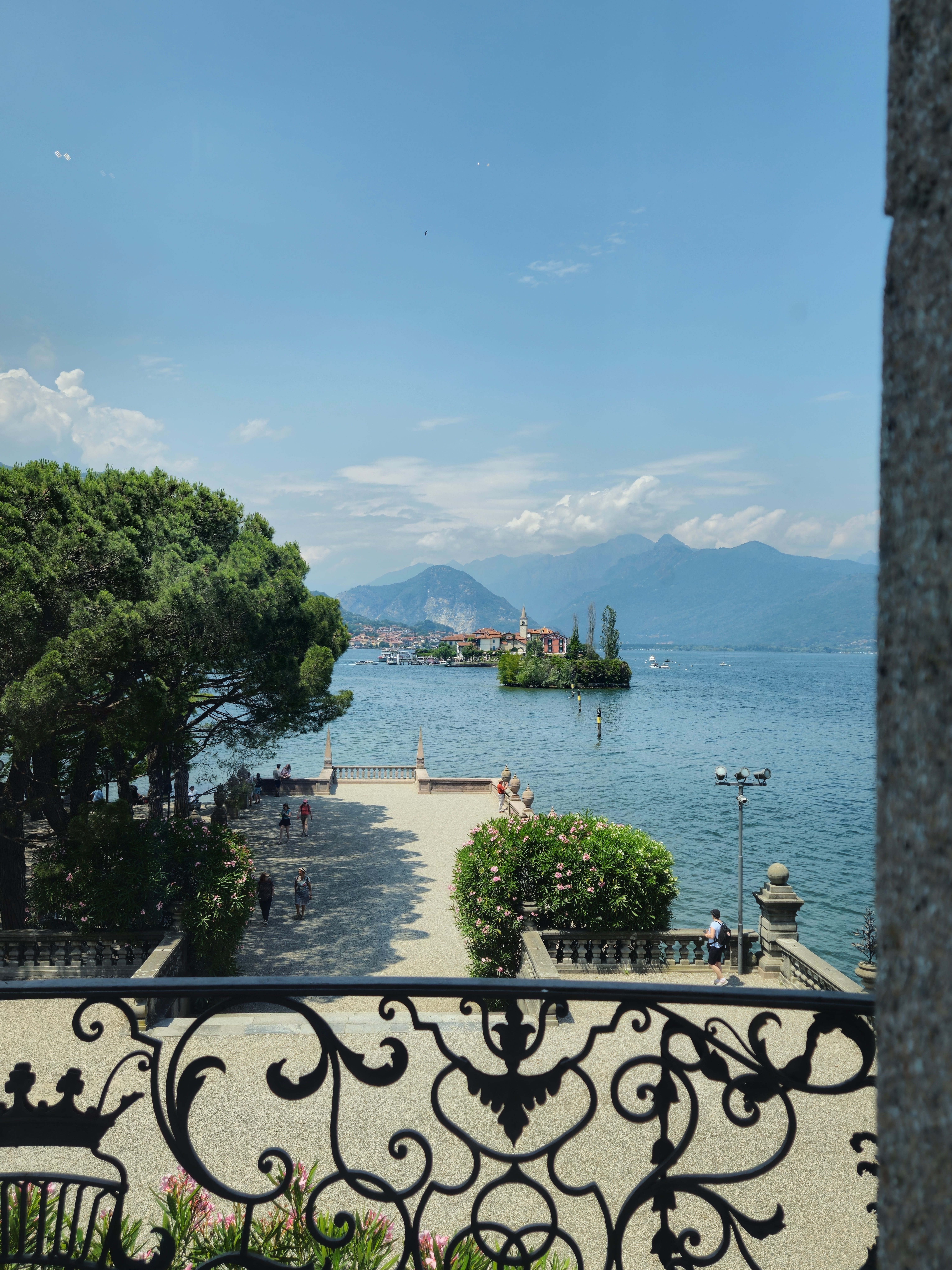 Isola Bella Lago Maggiore palazzo borromeo Isola Bella Lago Maggiore palazzo borromeo