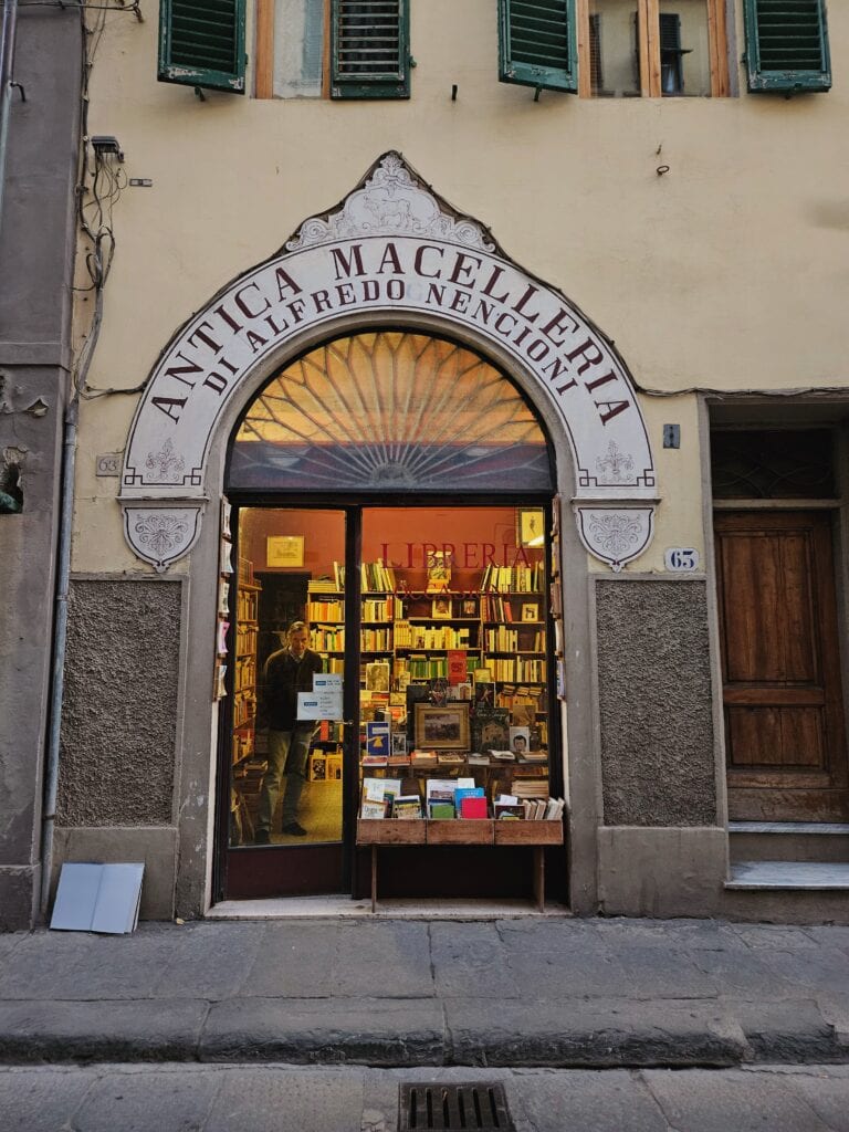 Antica-Macelleria-di-Alfredo-bookstore-hidden-gem-Florence-off-the-beaten-path
Antica Macelleria di Alfredo hidden bookstore Florence
