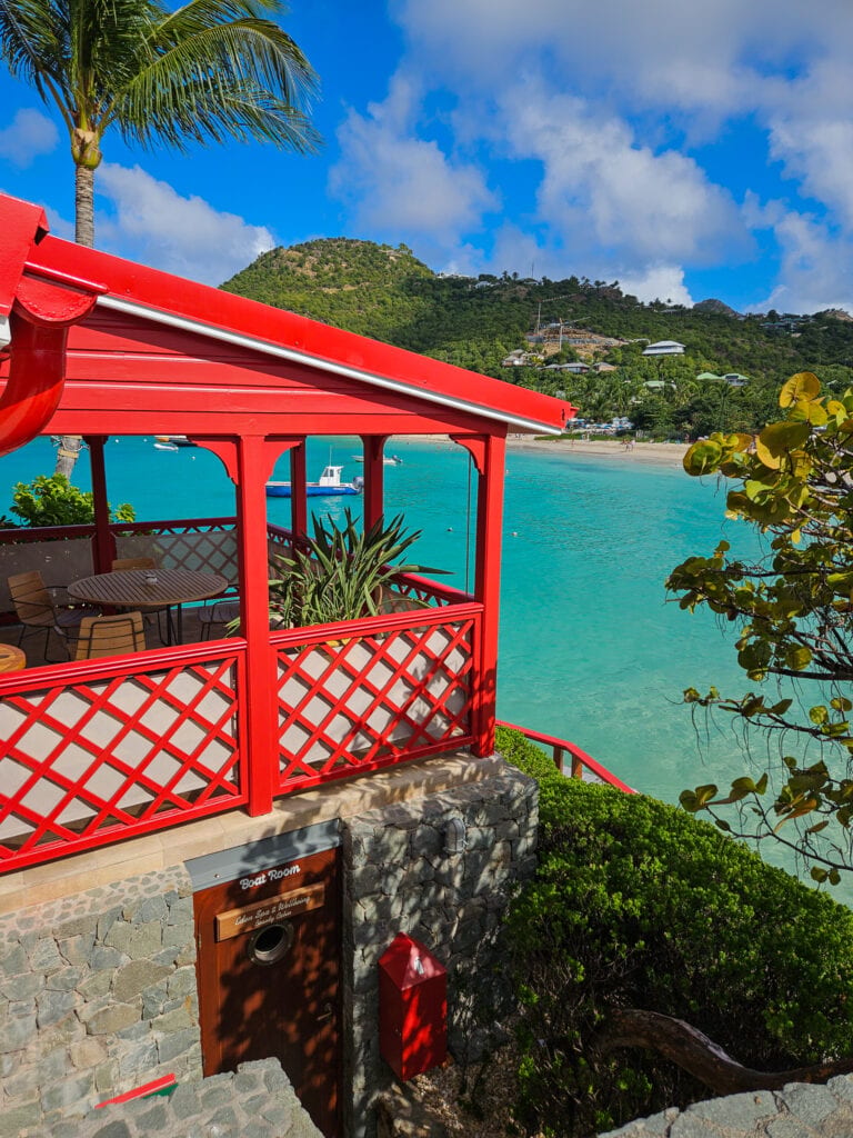 Where to buy the best St. Barth beauty products: The IDALMI salon in St. Jean.