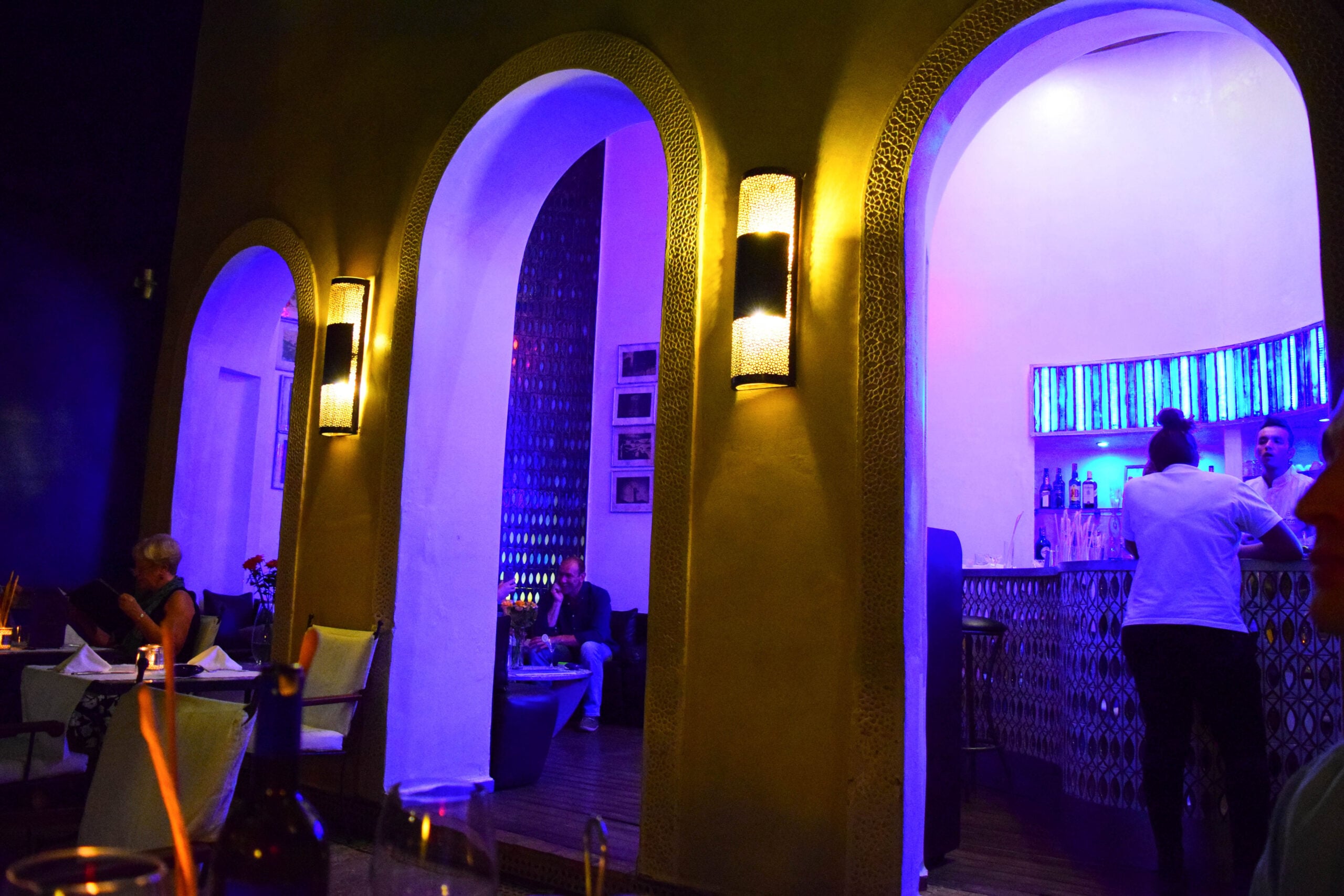 Eat in Marrakech Cafe Arabe_Morocco_Where to Eat_Travel_Guide_Best restaurant in Marrakesh_Africa_Medina_ambiance