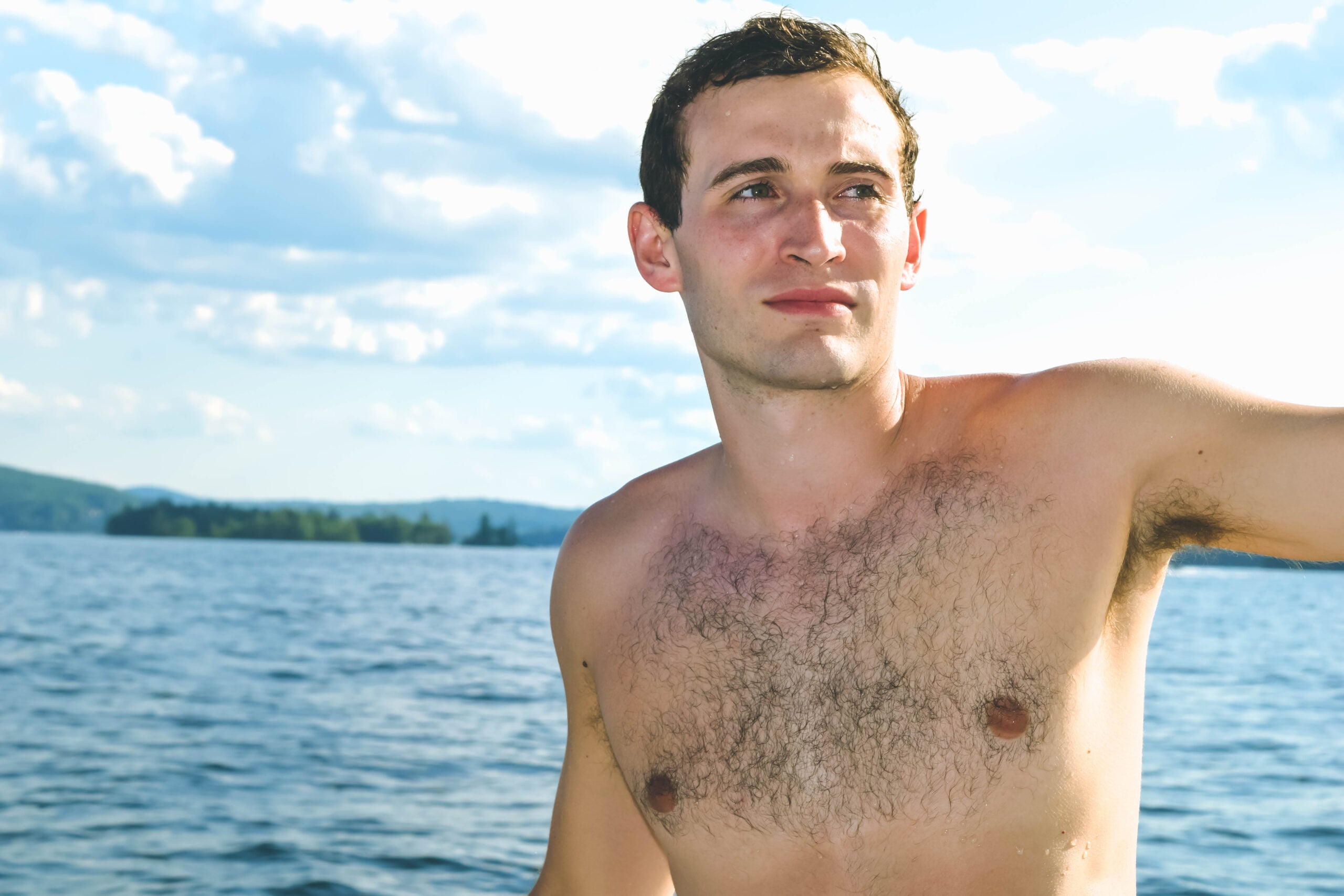 Lake Winnipesaukee_New Hampshire_Travel Guide_What to do_What to See_patrick_water_chill_boat_happy hour_swimming_cute_athletic