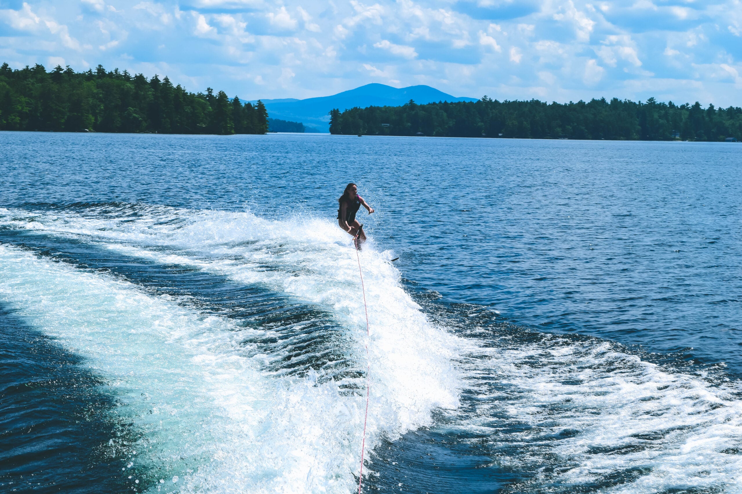 Lake Winnipesaukee_New Hampshire_Travel Guide_What to do_What to See_waterski_sport_active_healthy_fit_nature