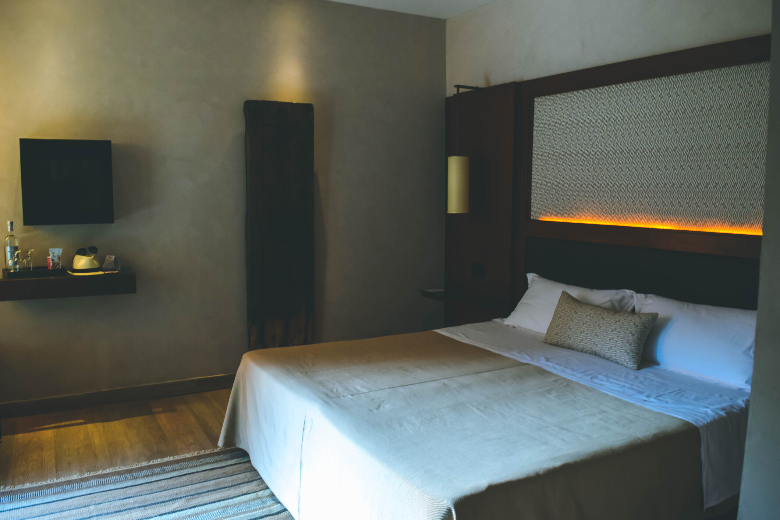 Bed Hotel Baglio La Porta Sicilia near San Vito Lo Capo Riserva dello Zingaro Private exclusive resort cliffs best of sicily sicilia hidden gem off the beaten path luxury
