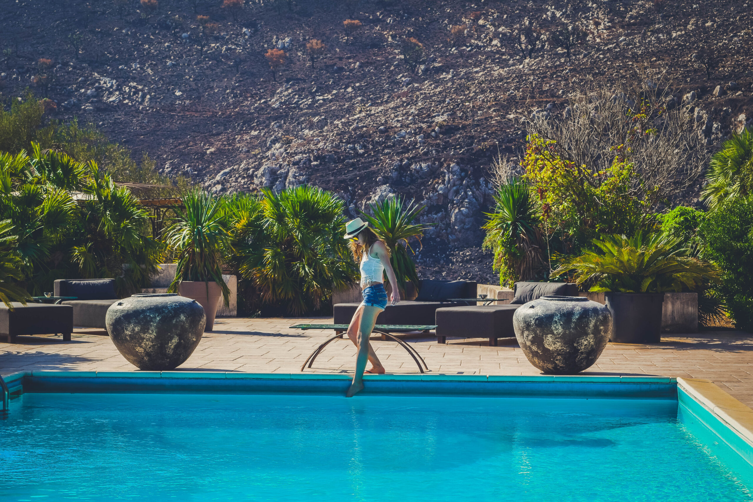 pool fashion landscape nature Hotel Baglio La Porta Sicilia near San Vito Lo Capo Riserva dello Zingaro Private exclusive resort cliffs best of sicily sicilia hidden gem off the beaten path luxury