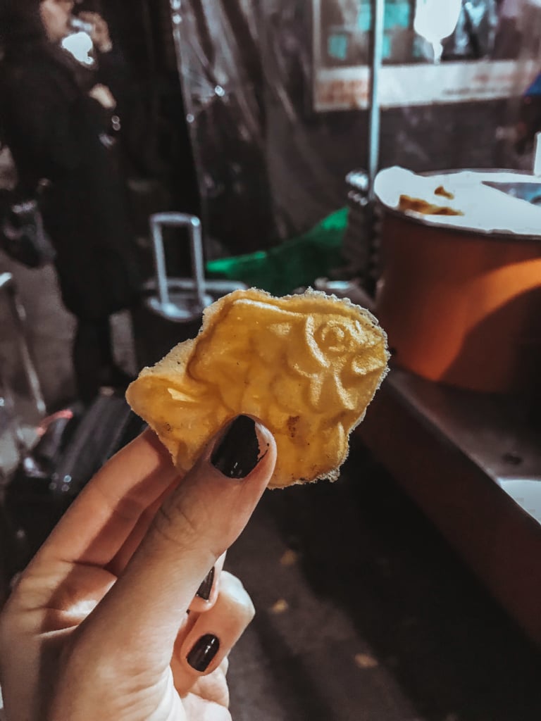 Bungeoppang Street Food: Korean Fish-Shaped Pastries Seoul Lantern Festival Where to eat what to do in seoul korea south korea travel blog travel guide svadore-1