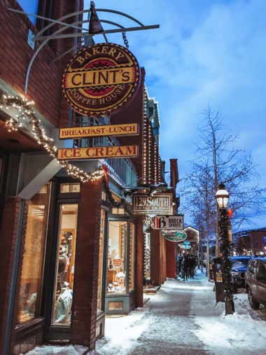 What To Do On A Weekend in Breckenridge, Colorado a weekend in breckenridge travel guide what to do where to ski where to stay svadore blog-1-14