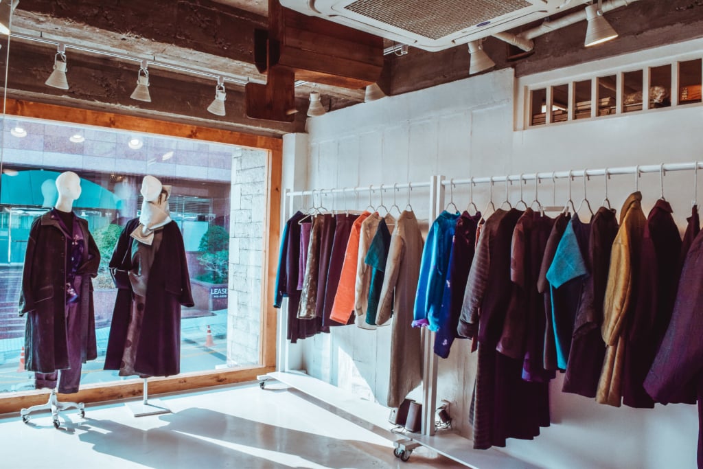Where to Shop in Seoul, Bukchon Hanok Village: HAMU bukchon hanok village seoul south korea what to do what to see what to eat travel blog SVADORE travel guide november winter fall-1-3