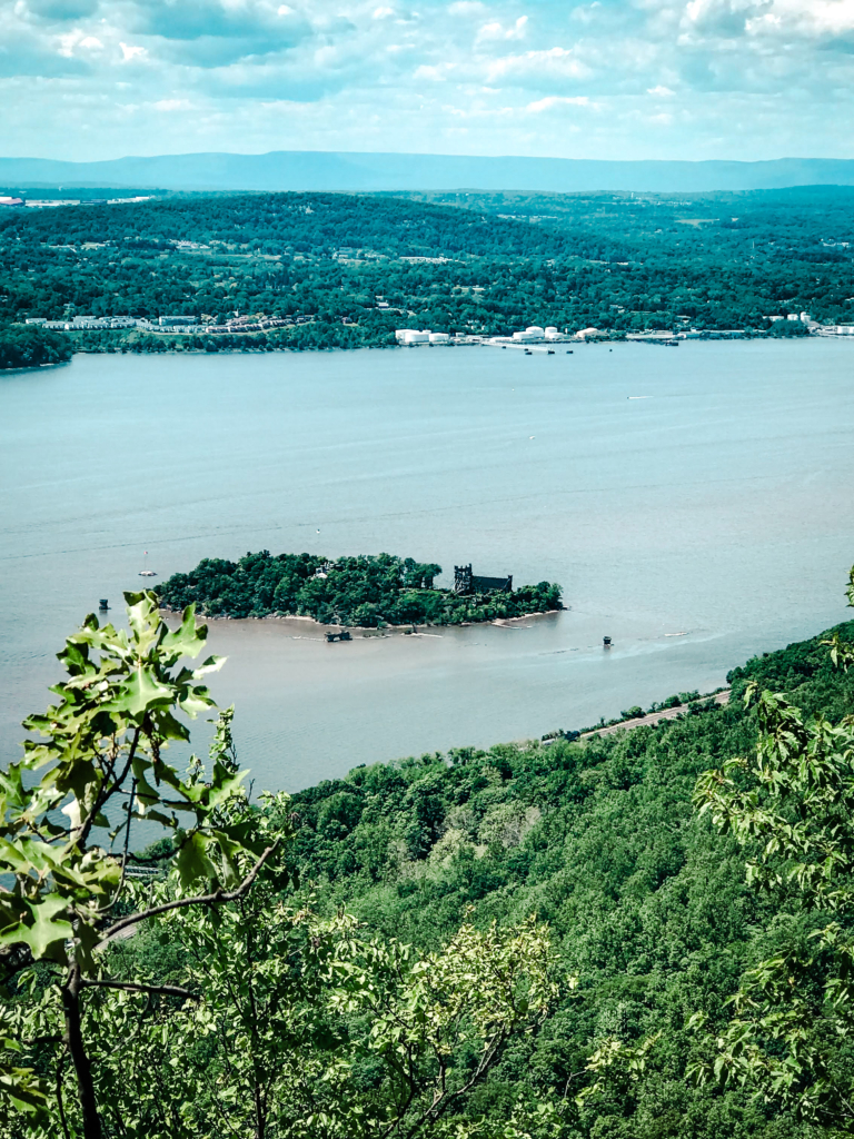 Hiking in New York: Breackneck Trail, Cold Spring