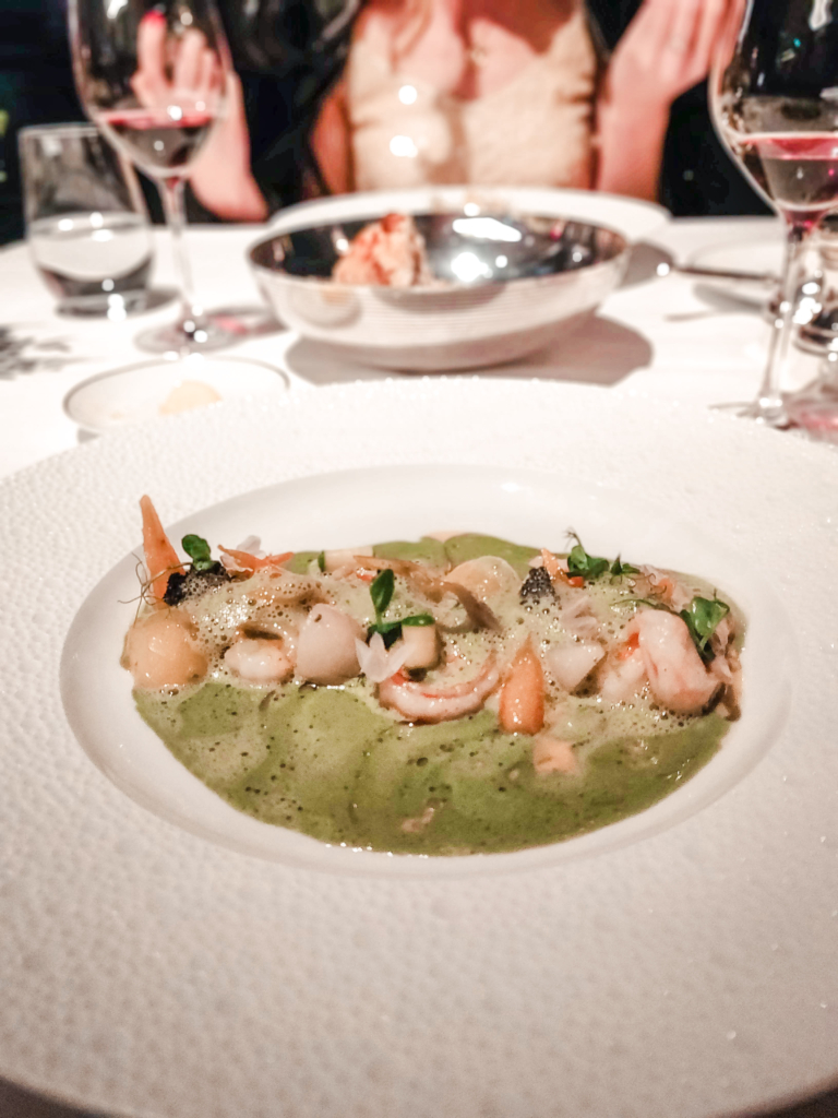Dine in the Sky: L'Oiseau Blanc, The Peninsula Hotel obsiblue king prawn