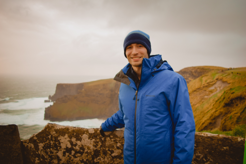 Visiting The Cliffs of Moher from Dublin in December ireland travel guide travel blog svadore driving winter -1-11