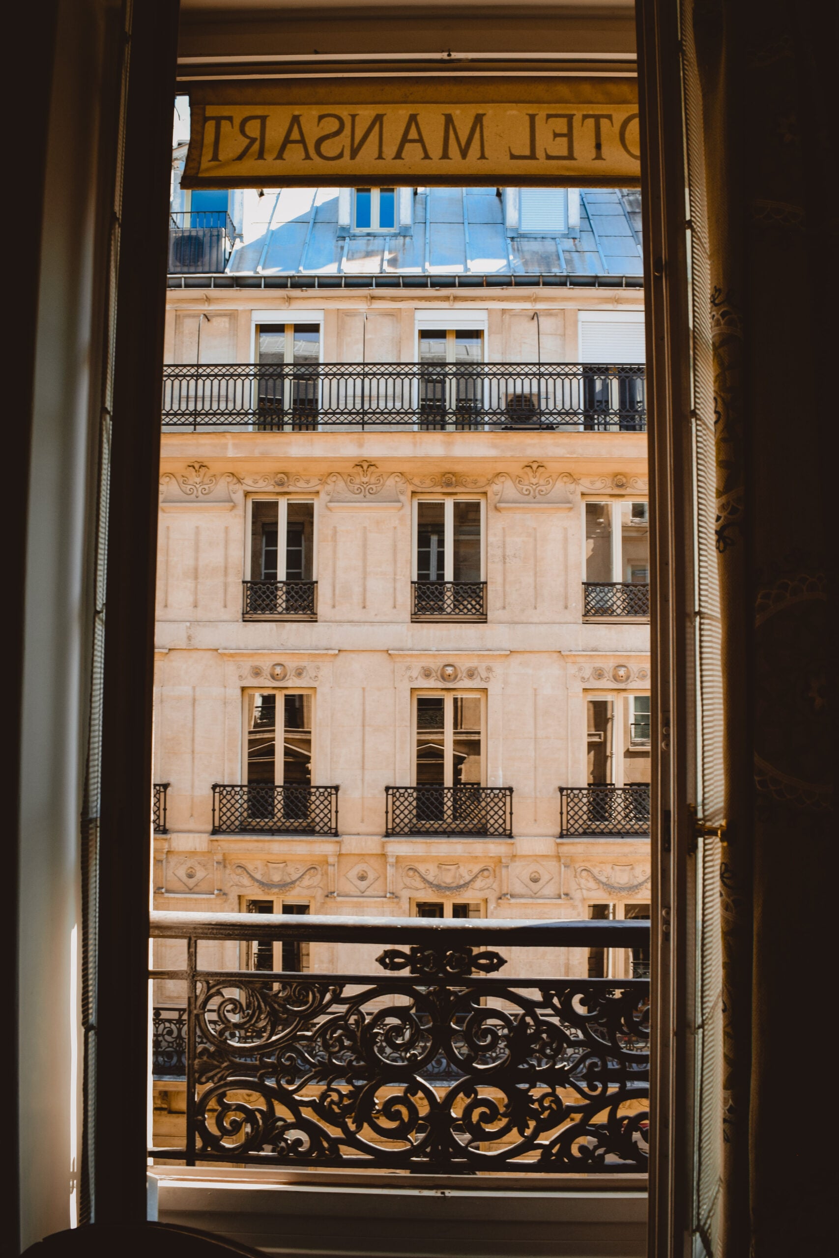 Modernity and rich history go hand in hand at the historical Hotel Mansart. The perfect place for a peaceful retreat or long-term stay in the first arrondissement.