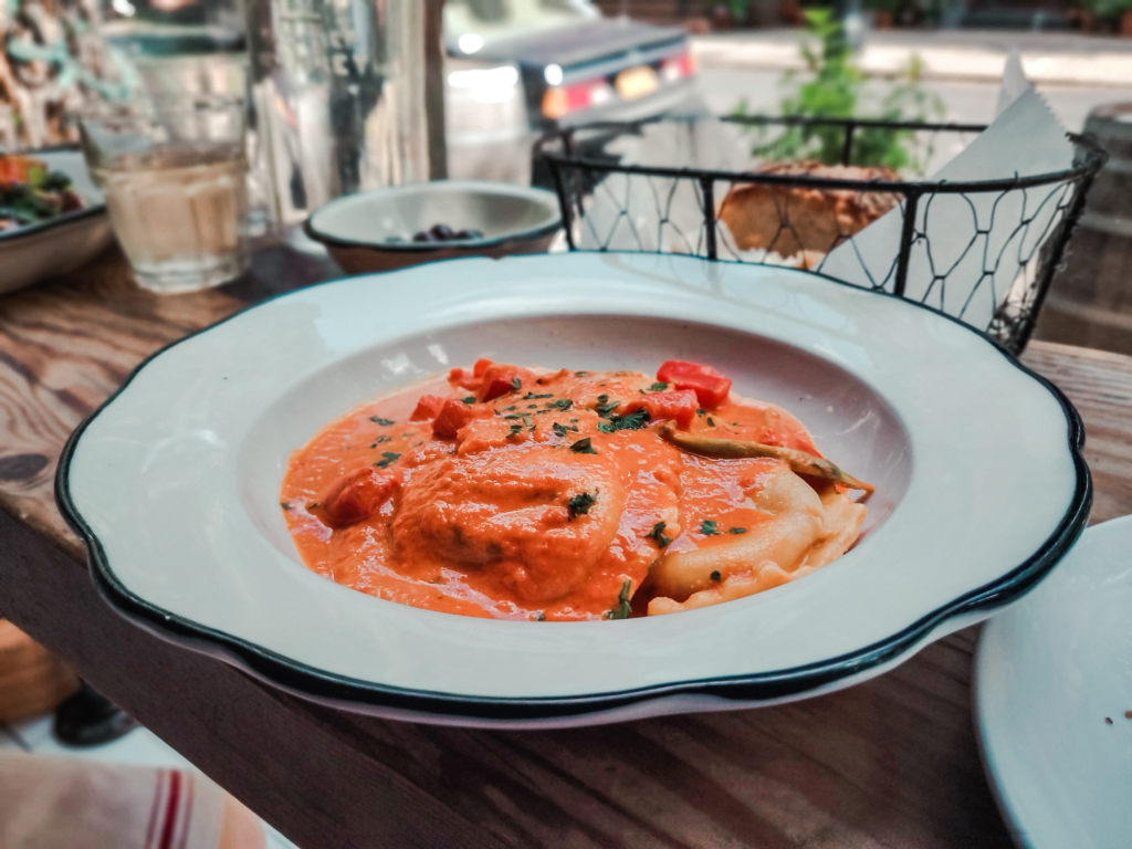West Village Restaurant: Aria