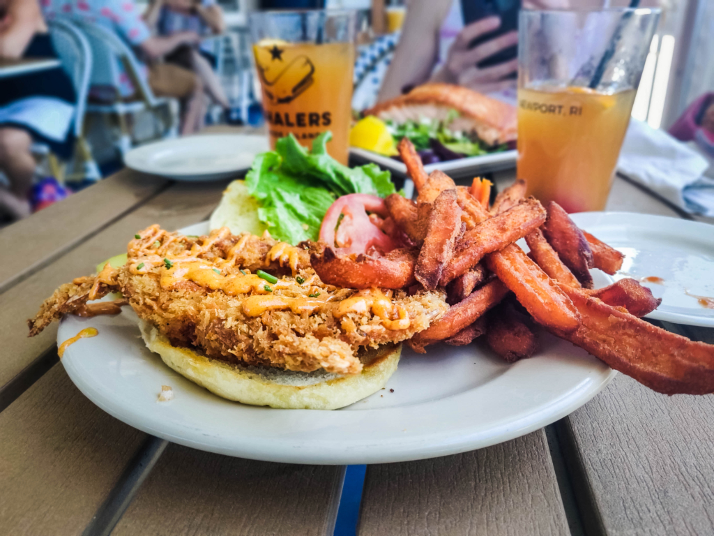 Places to Eat on Block Island: Beachead
