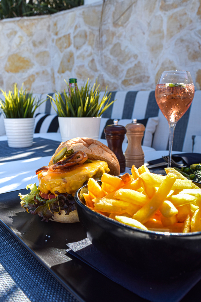 11 Reasons to Stay at Tara's Lodge Hotel in Korcula, Croatia zrnovska banja bay mimi's burger bistro bar Where to Eat on Korcula: Mimi's Bar, Tara's Lodge mimi's burger sauce Where to Eat on Korcula: Sveva's Food, Restaurant, Dessert Recommendations