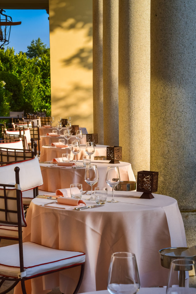 Aperitivo and Fine Dining at a Lake Maggiore Restaurant at Grand Hotel Majestic la beola cena aperitivo la terrazza