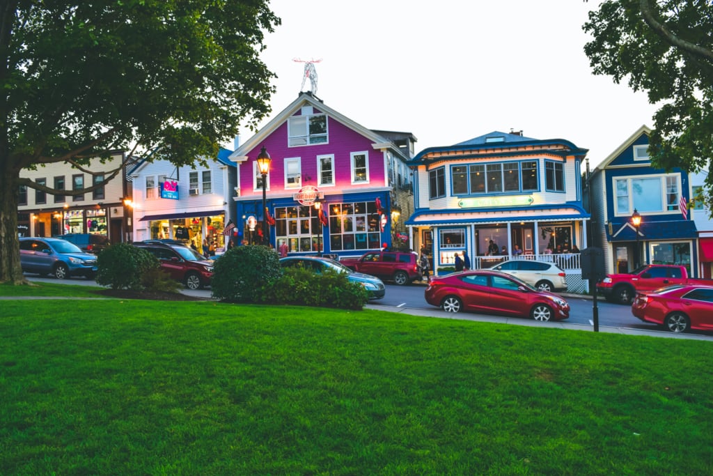 7 Idyllic New England Summer Vacation Spots You Need to Book Now bar harbor maine acadia