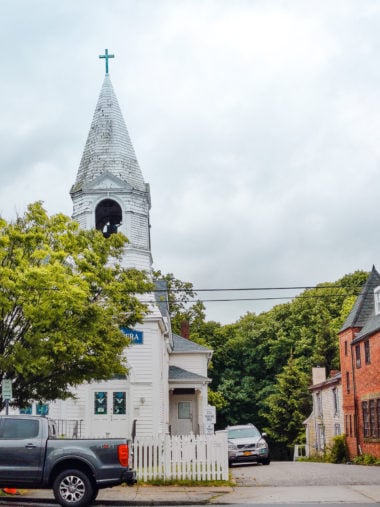 rainy day on the north fork Southold, Long Island: An Overlooked Town On The North Fork white flower farmhouse