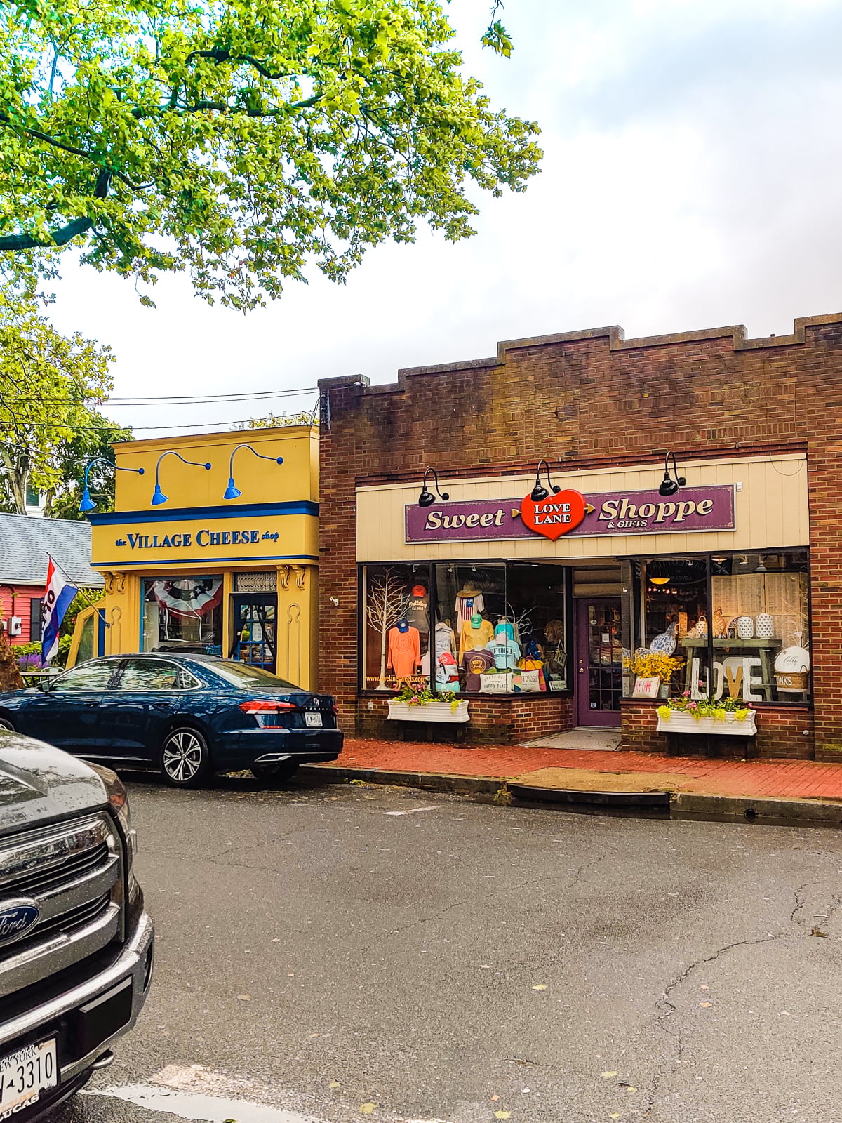 rainy day on the north fork mattituck cheese and co