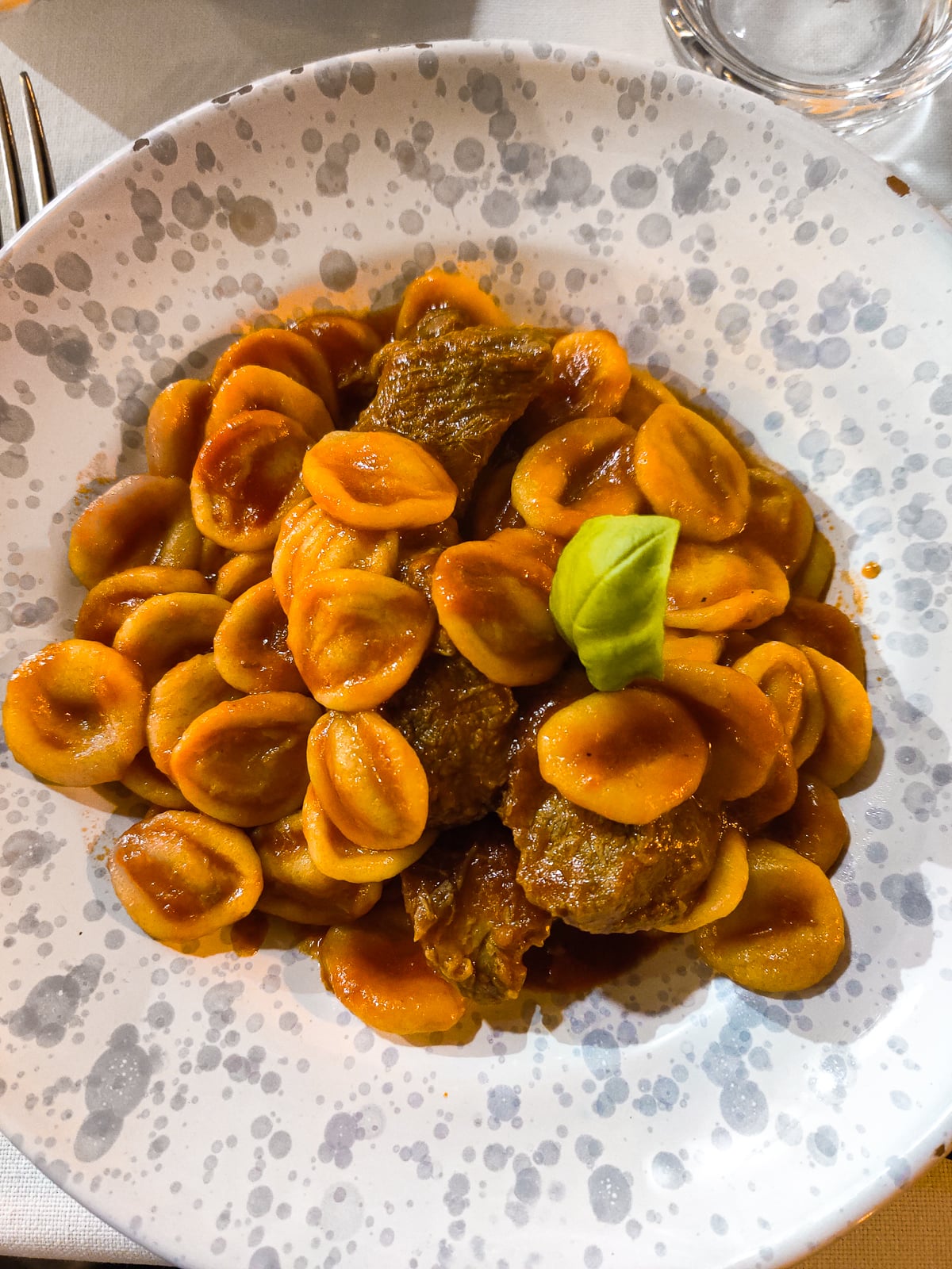 visit grottaglie the ceramic capital of puglia itria valley cibo mangiare trattoria la capasa osteria what to do where to eat pottery osteria la capasa