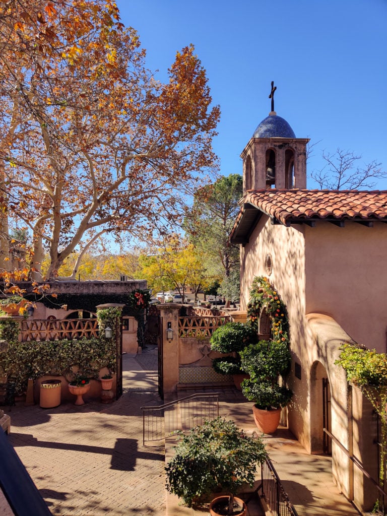 The Best of Everything at Tlaquepaque Arts & Crafts Shopping Village in Sedona The Best of Everything at Tlaquepaque Arts & Crafts Shopping Village in Sedona