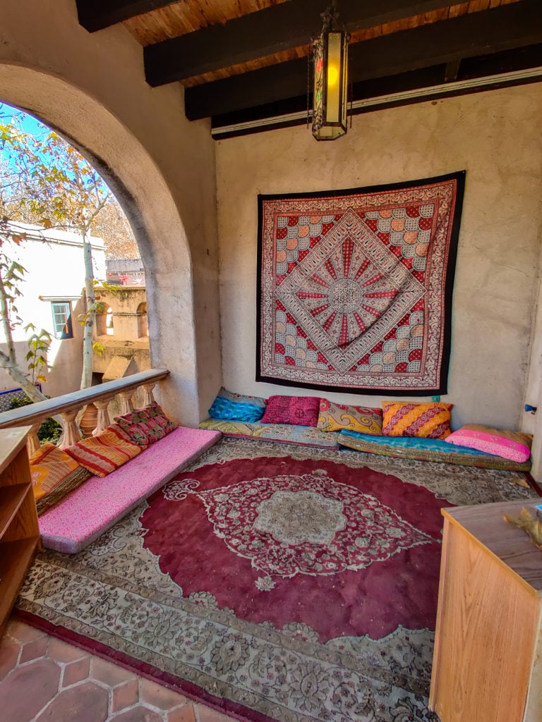 The Best of Everything at Tlaquepaque Arts & Crafts Shopping Village in Sedona The Best of Everything at Tlaquepaque Arts & Crafts Shopping Village in Sedona