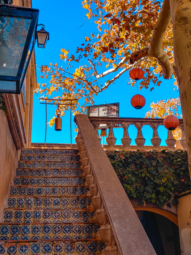 The Best of Everything at Tlaquepaque Arts & Crafts Shopping Village in Sedona The Best of Everything at Tlaquepaque Arts & Crafts Shopping Village in Sedona