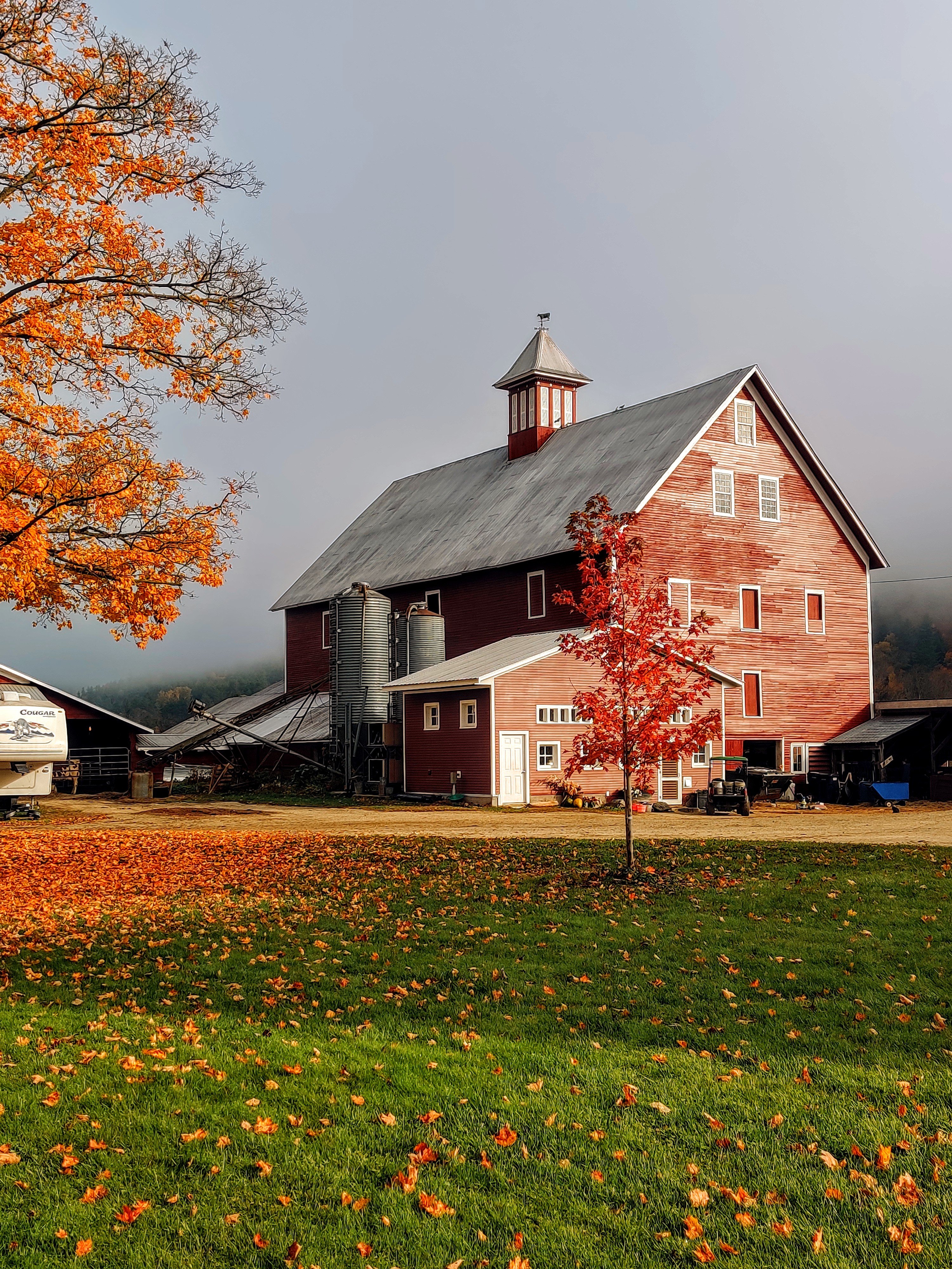 Vermont Farm Bed & Breakfast: Liberty Hill Farm & Inn in Rochester, VT Vermont Farm Bed & Breakfast: Liberty Hill Farm & Inn in Rochester, VT