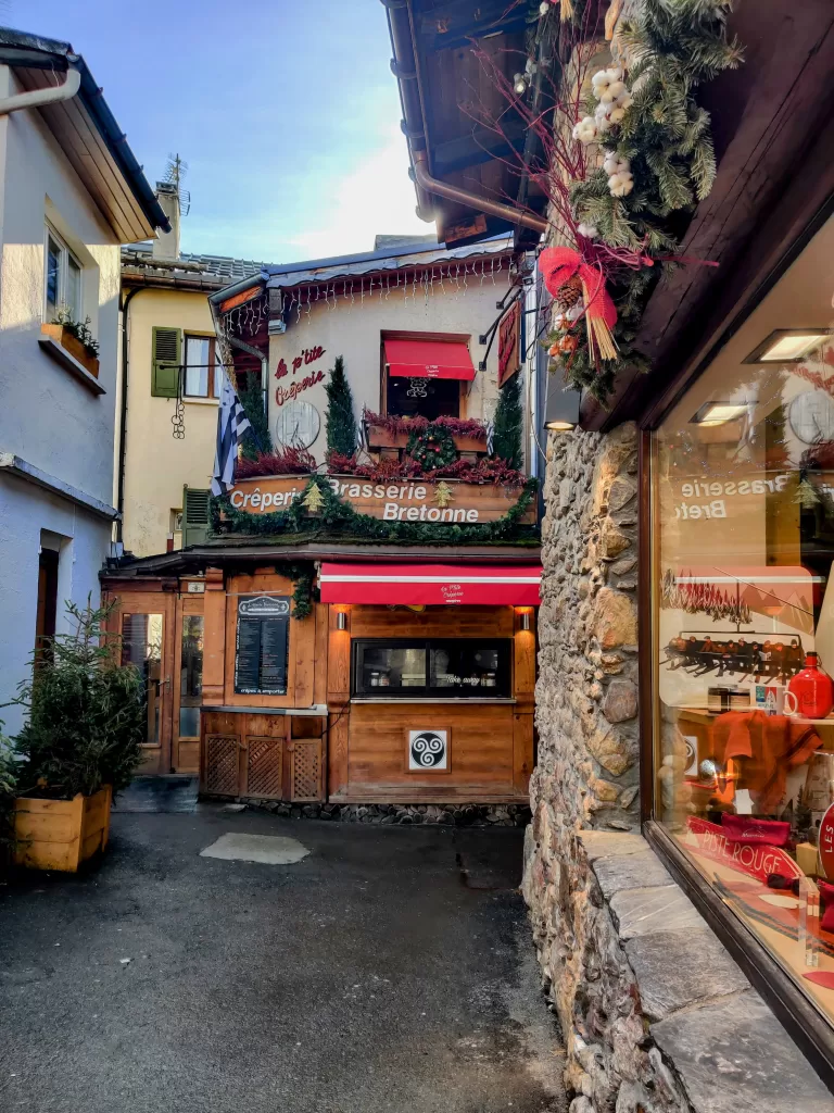 best Restaurants in Megève (On and Off Piste) la petite crêperie best Restaurants in Megève (On and Off Piste) la petite crêperie