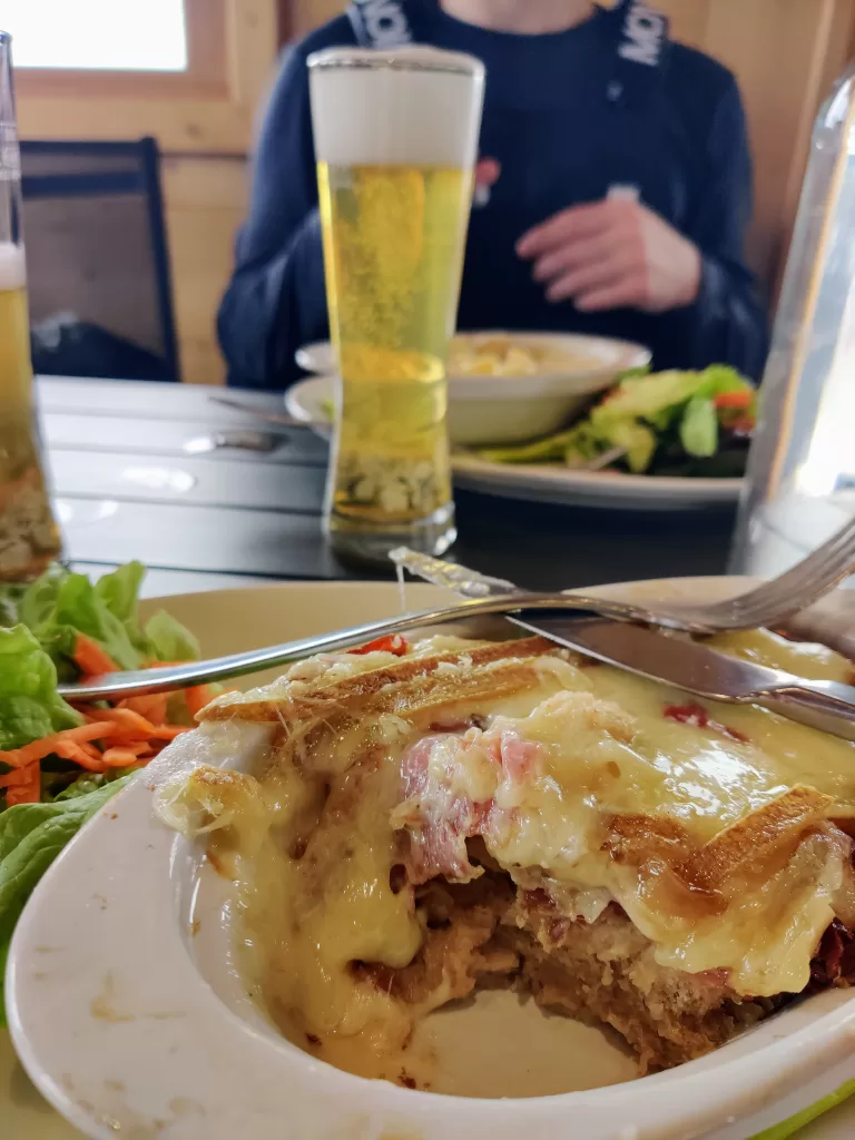 Best Restaurants in Megève (On and Off Piste) la cabane à léo tartiflette croute savoyard mont d'arbois Best Restaurants in Megève (On and Off Piste) la cabane à léo tartiflette croute savoyard mont d'arbois