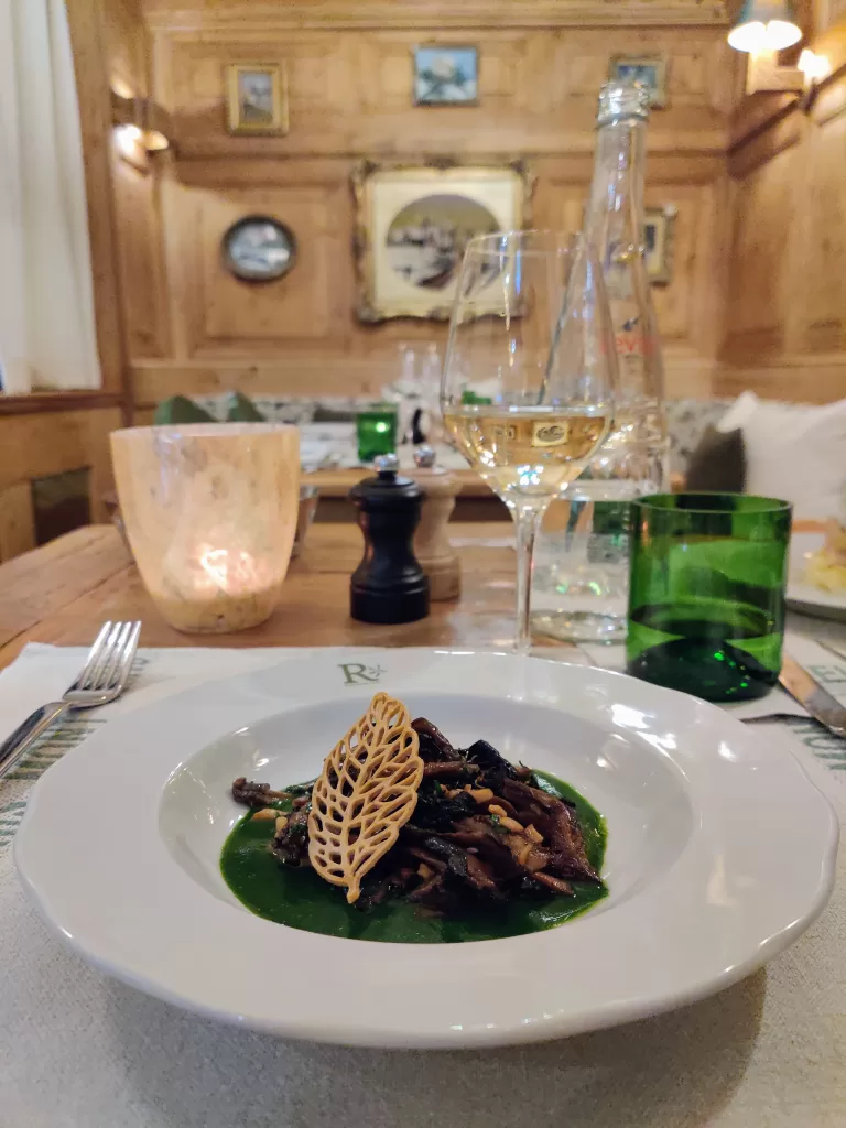 best Restaurants in Megève (On and Off Piste) le relais hôtel mont-blanc megève best Restaurants in Megève (On and Off Piste) le relais hôtel mont-blanc megève
