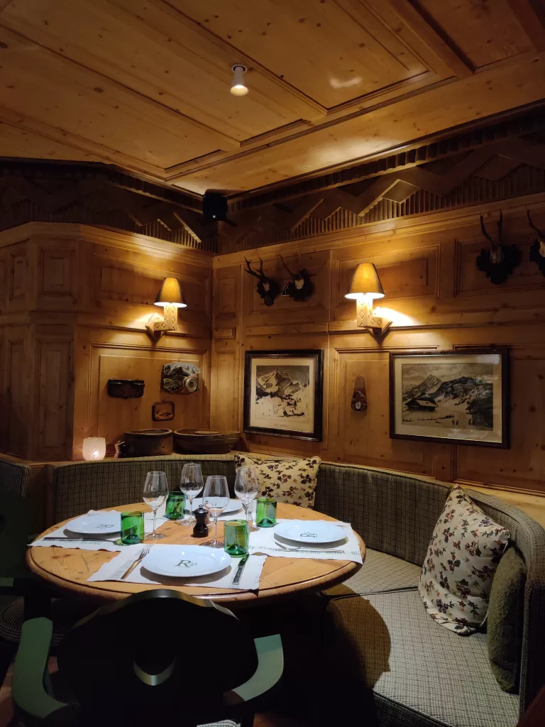 best Restaurants in Megève (On and Off Piste) le relais hôtel mont-blanc megève best Restaurants in Megève (On and Off Piste) le relais hôtel mont-blanc megève