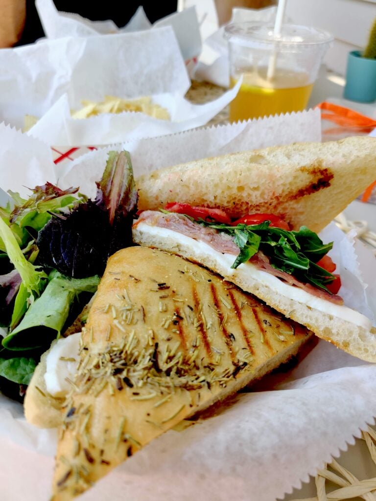 Your Guide To Attending A Greenwich Polo Club Match caffe bon food truck