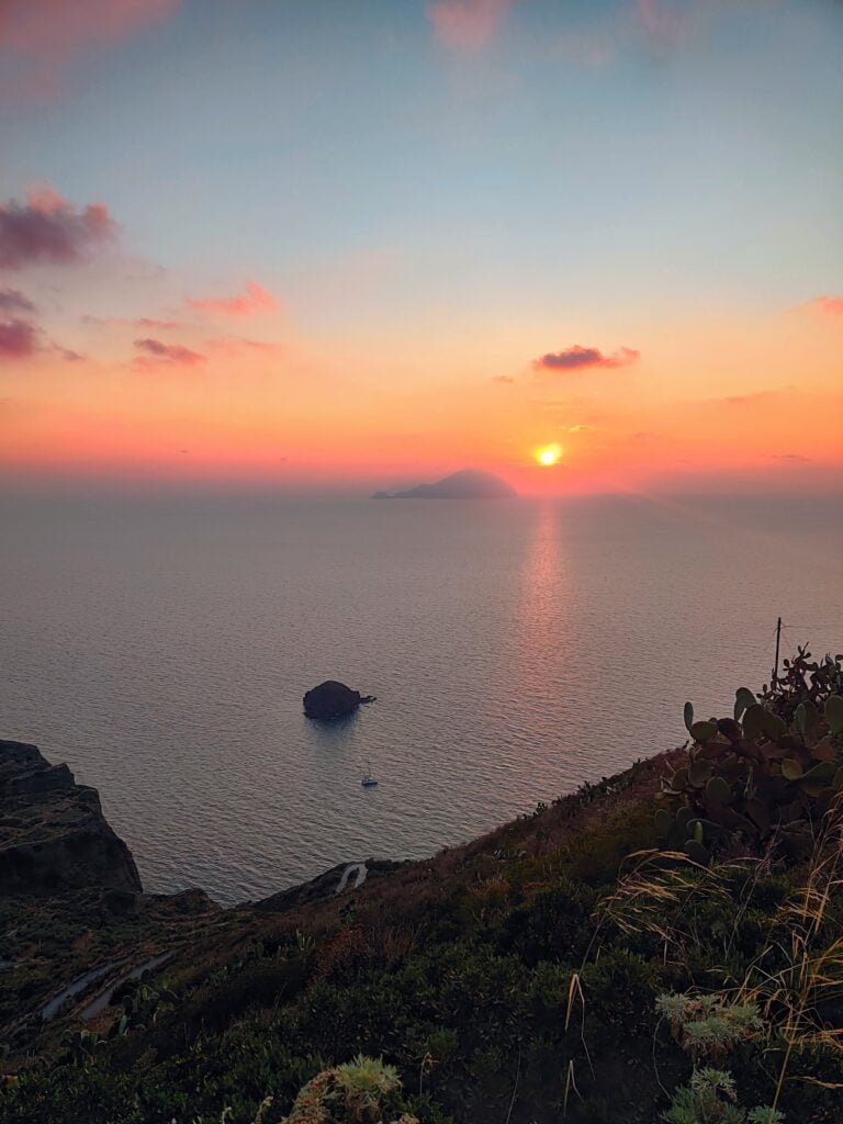 Pollara, Salina, Sicily: Top Things to Do, See, and Experience svadore punto panoramico semaforo