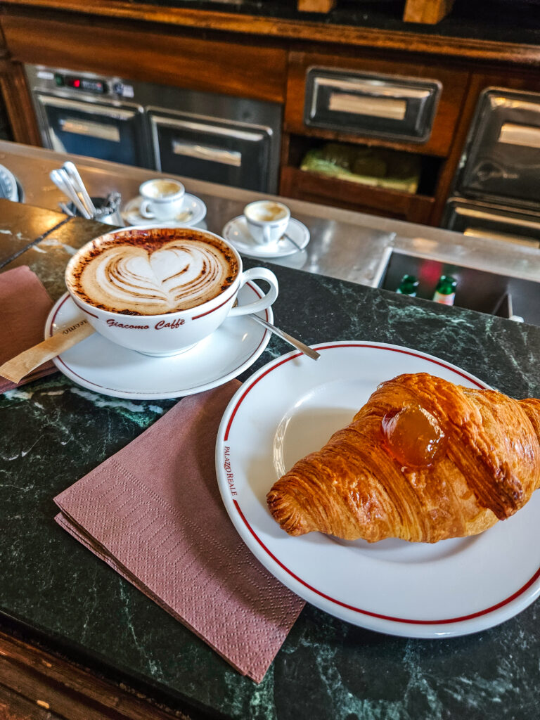 6 Best Cafes in Milan According to a Local giacomo caffe duomo