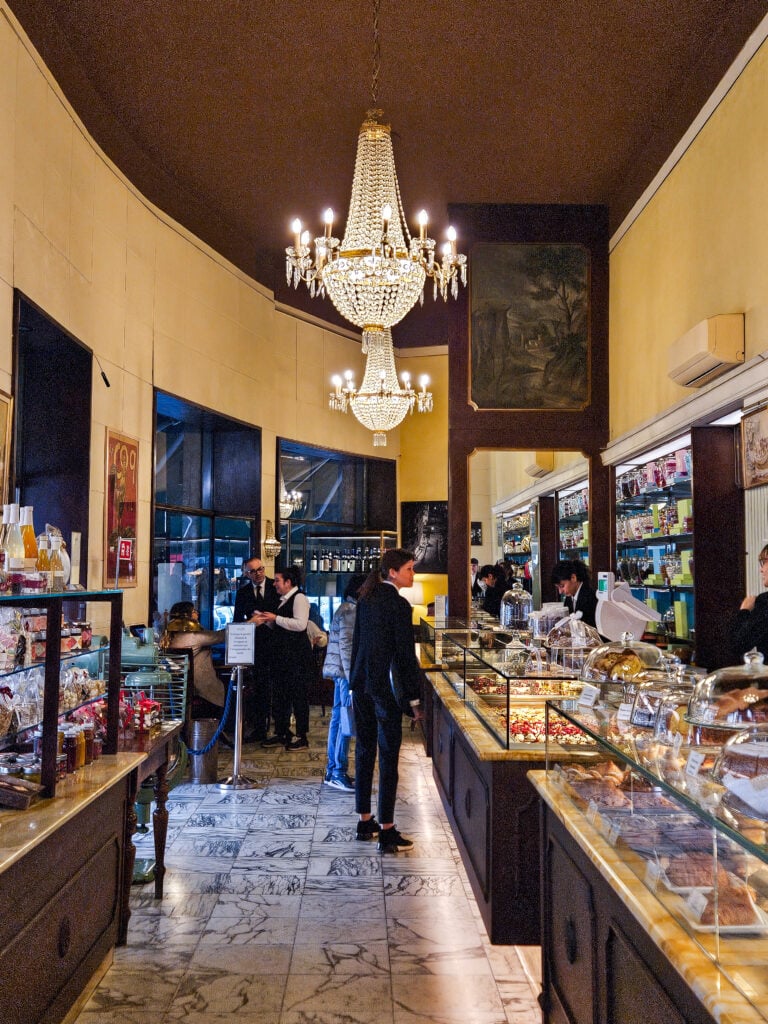 6 Best Cafes in Milan According to a Local pasticceria cucchi