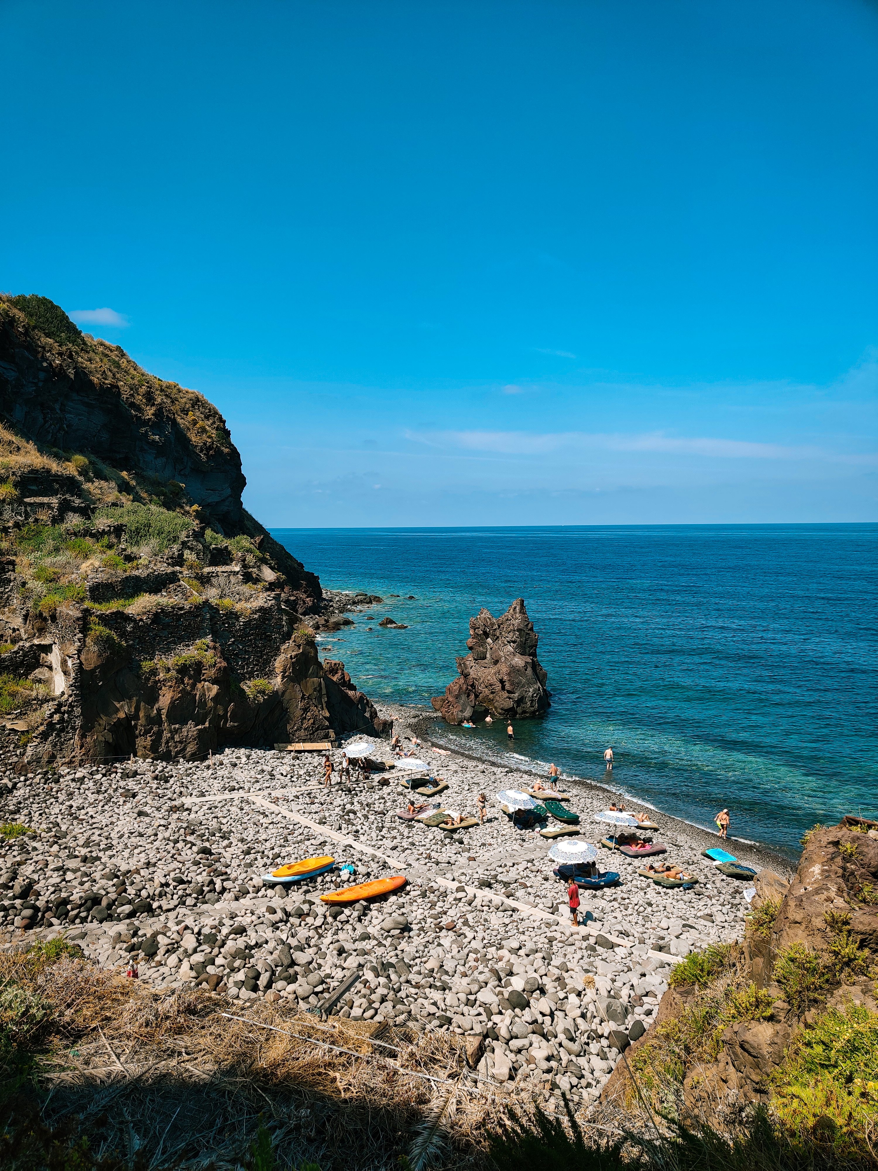 What to Expect at Spiaggia dello Scario Beach in Malfa, Salina