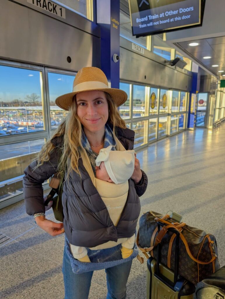 Video of passengers boarding a plane to New York, an essential USA travel tip for international visitors.