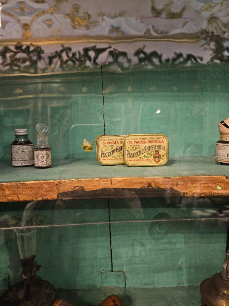 santa-maria-novella-pharmacy-remedies-florence